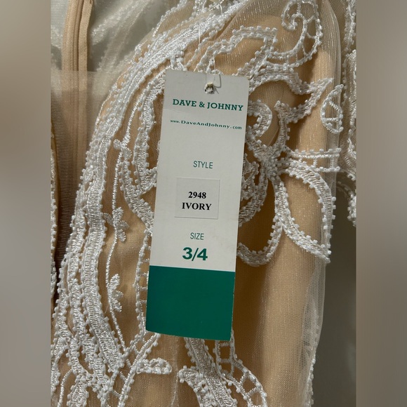 Dave & Johnny Beaded white homecoming prom dress, size 3/4 - Picture 9 of 10